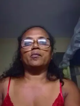 Momsexy_xxx  live sex cam