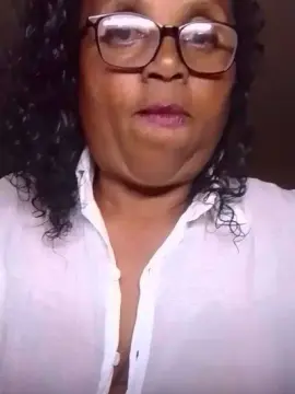 Momsexy_xxx  live sex cam