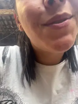 Laurakeelly  live sex cam