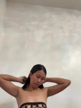 Sexymeri25  live sex cam