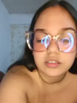Valery2006  live sex cam