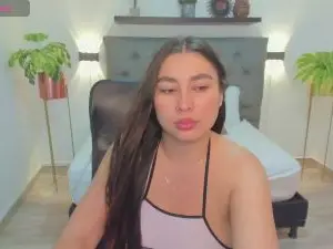 Bella_99_  live sex cam