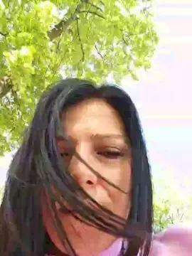 Lunatyca4  live sex cam
