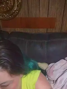 Miss_andrist  live sex cam