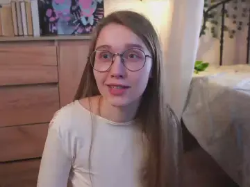 JolieLooper  live sex cam