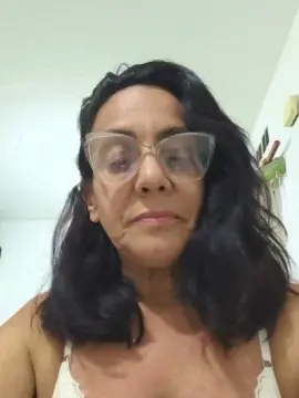 Milfchic  live sex cam