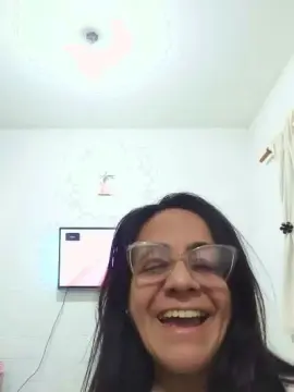 Milfchic  live sex cam