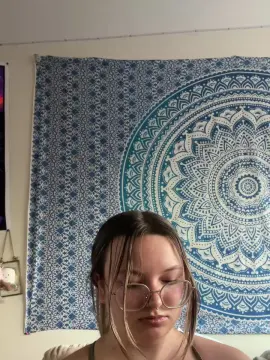 Whowantsme69  live sex cam