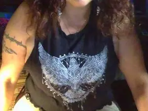 Kittyglitter3  live sex cam