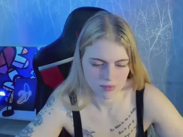 Jolly_Doll  live sex cam