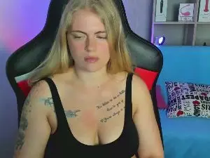 Jolly_Doll  live sex cam