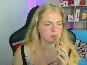 Jolly_Doll  live sex cam