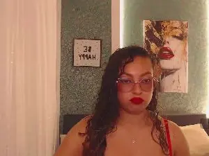 Zaarhaa_Luuxx  live sex cam