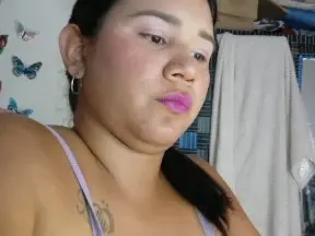 Lucero83  live sex cam