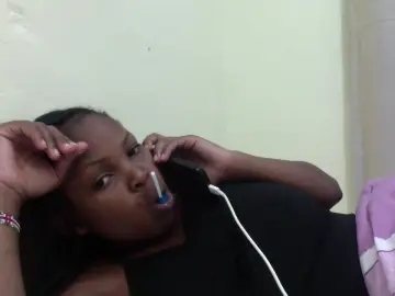 Queen_sasha  live sex cam