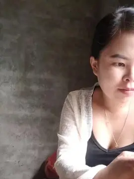 Lindabeo00  live sex cam