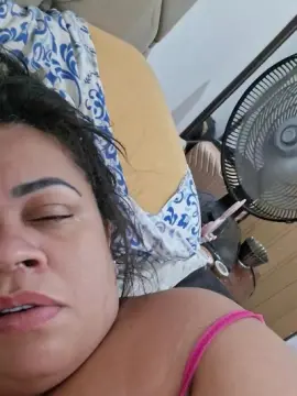 Loirinhanal  live sex cam