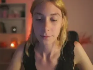 RachelMoore18  live sex cam