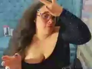 Sara_Thonson_  live sex cam