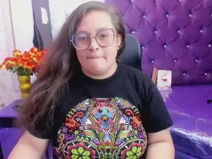 Sara_Thonson_  live sex cam