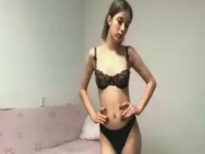 ElanorLooney  live sex cam