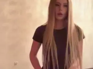 LelahDeloy  live sex cam