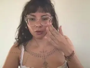 Debra_mami  live sex cam