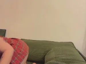 Yukiravenonce  live sex cam