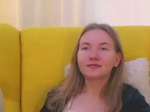 AlesiaTrench  live sex cam