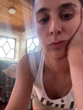 Giuuuulia  live sex cam