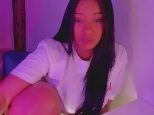 NicolePasqualot  live sex cam