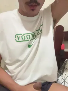 Santlouiz  live sex cam