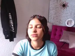 Evagirl69  live sex cam