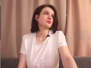 AlleenBanome  live sex cam