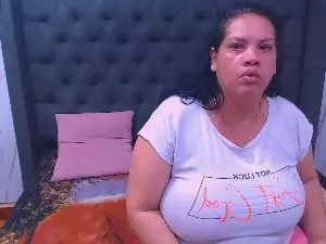 Candy_And_John  live sex cam