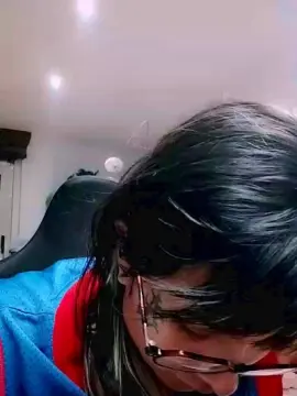 Toxykitti  live sex cam