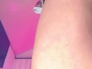 Vitoria23_  live sex cam