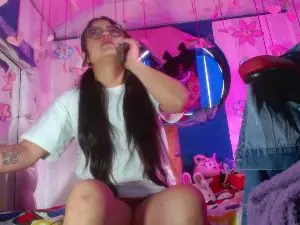Vitoria23_  live sex cam