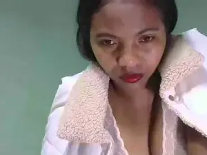 Fitiavana8  live sex cam