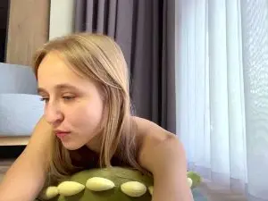 PearleMccrain  live sex cam