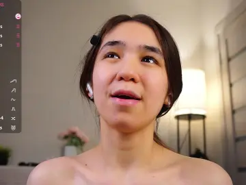 WilonaClemon  live sex cam