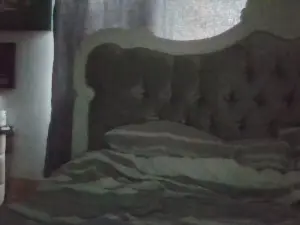 Hornymancs29  live sex cam