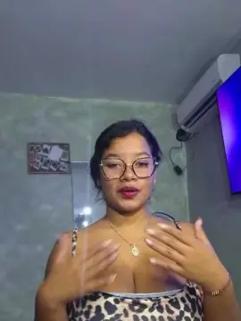 Keimhott550  live sex cam