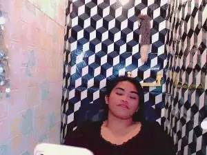 Urhot_pinay_xxx  live sex cam