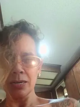 Gentry  live sex cam