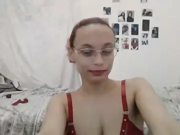 Sireness777  live sex cam