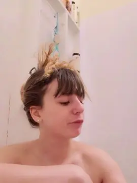Kynkykenzie13  live sex cam