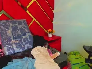 Kylie_Bloom  live sex cam