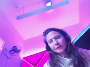 Kylie_Bloom  live sex cam