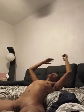 Prettimomma2424  live sex cam